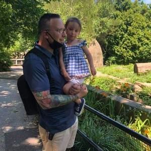 Meet your Posher, Jamie